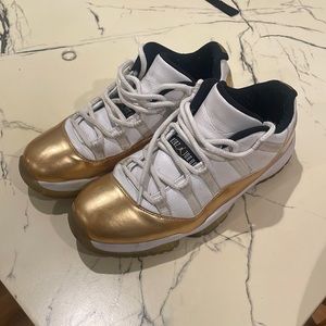 Jordan retro 11 low 10.5 closing ceremony
